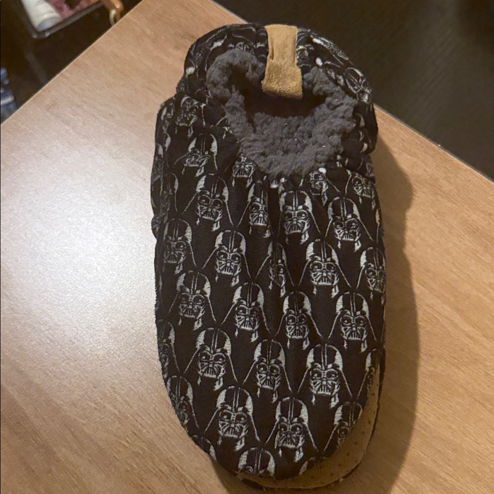 Star Wars Black and Gray Slipper